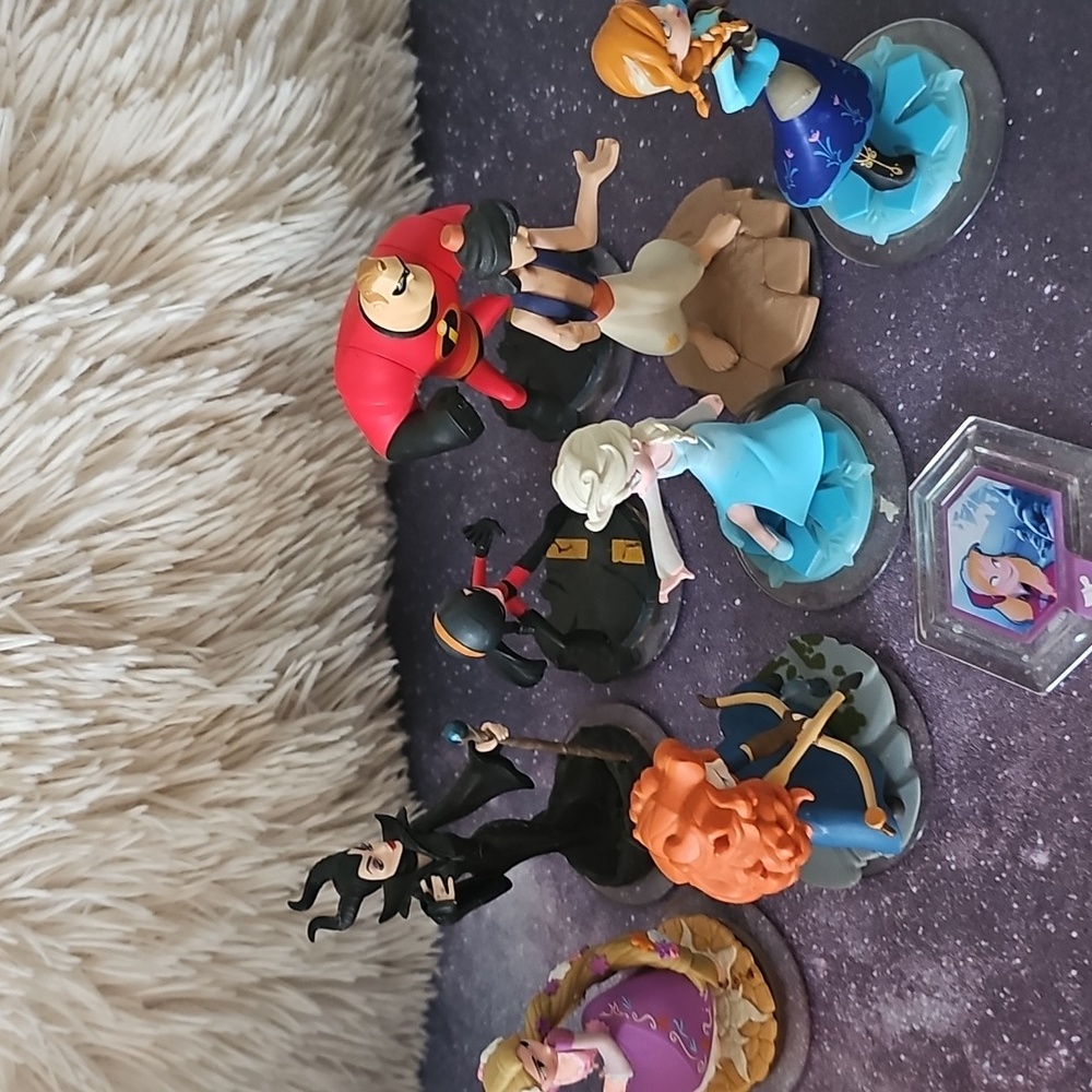 Disney Infinity Character Game Pieces Set Of 10